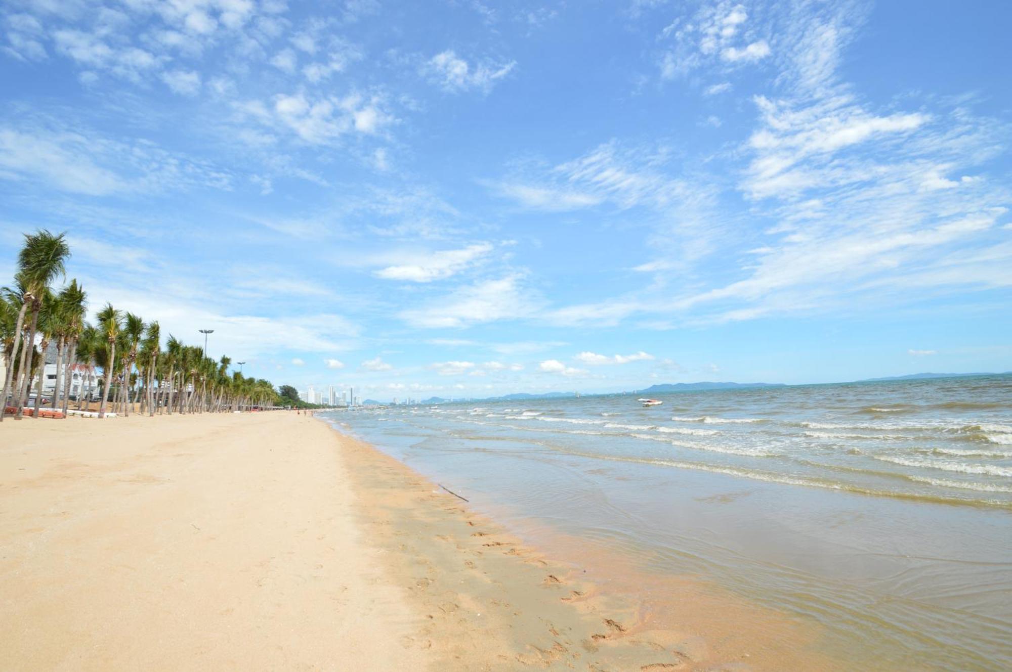 View Talay 5 Jomtien Beachfront Паттайя Экстерьер фото